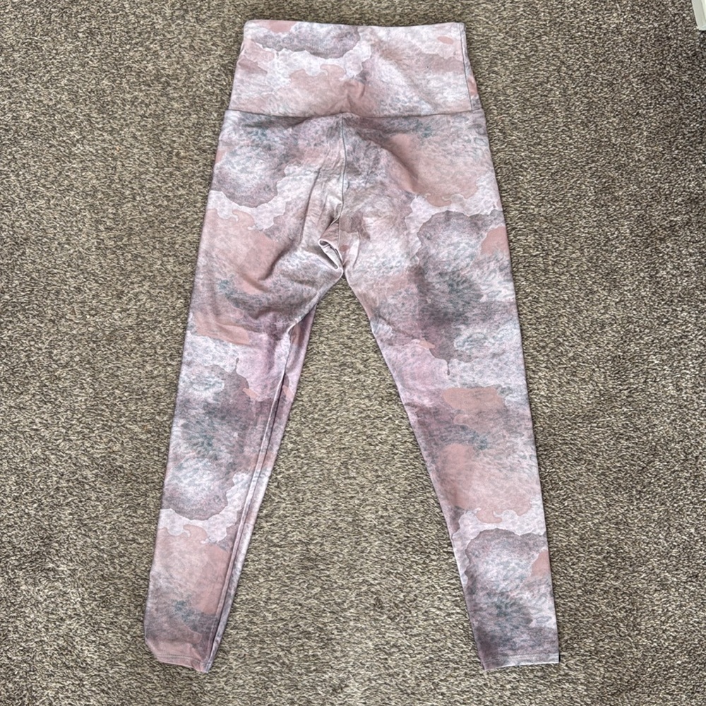Onzie Pink Lavender Marble Print High-Waist Leggings